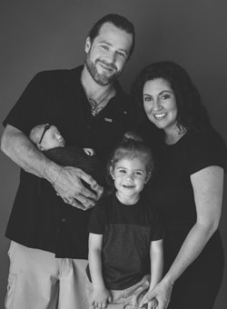 Chiropractor Trintity FL Chase Decubellis Family